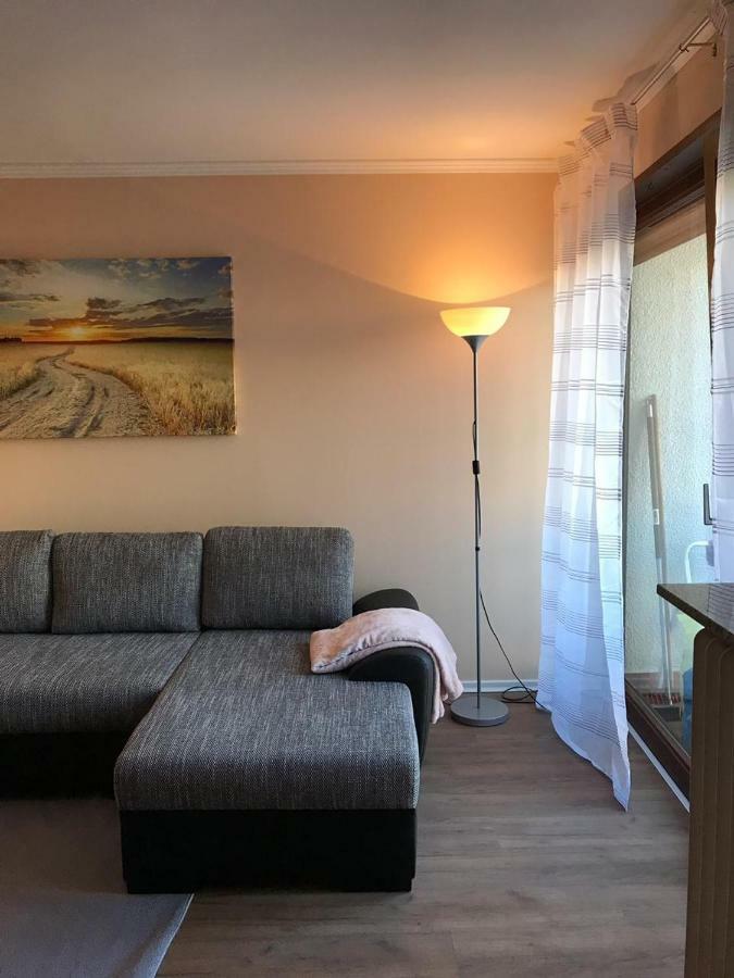 Central-Apartment-Adria Saarbrücken Esterno foto