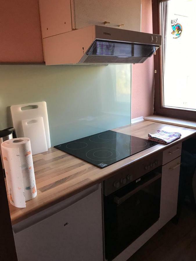 Central-Apartment-Adria Saarbrücken Esterno foto
